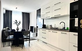 Podwórcowa Apartment - Self Check-In 20h